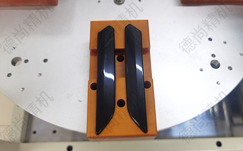 汽車門手柄自動貼膜機選德尚精機 幫您降成本！